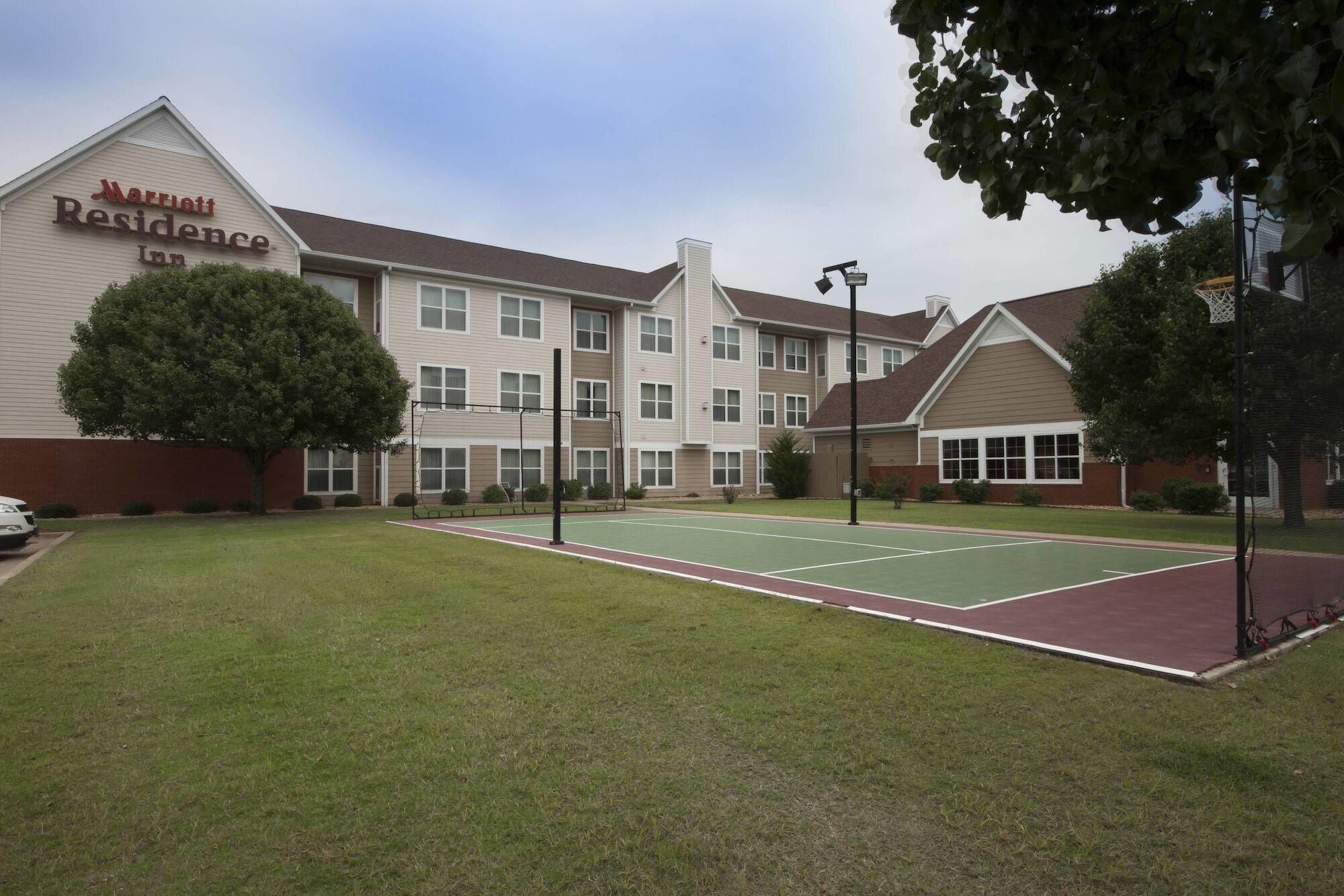 Residence Inn By Marriott Tulsa Midtown Exterior photo